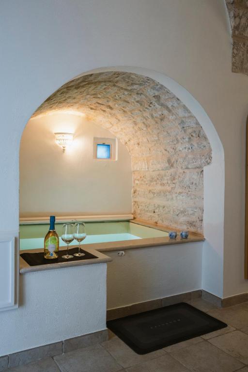 Jacuzzi IV Monte romantic suite with hot tub - 1