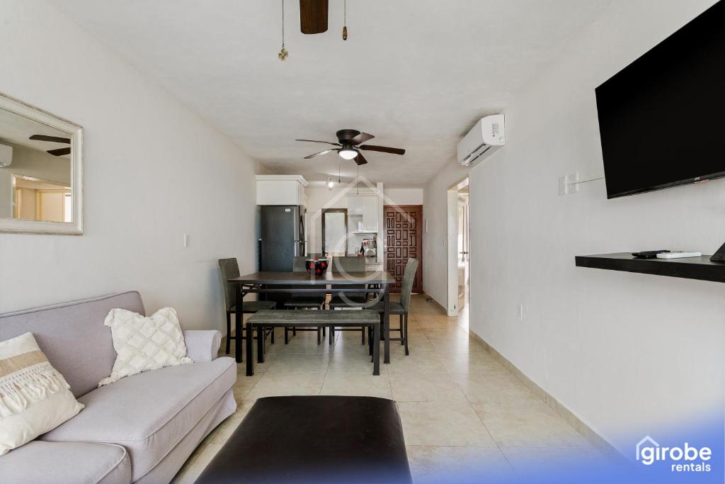 Beachfront 2B Condo Hotel Zone Cancun - 2