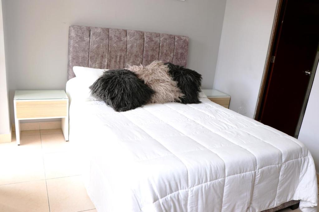 Hermoso Apartaestudio, moderno, cercaavdelosestudiantes, apto303 - 3
