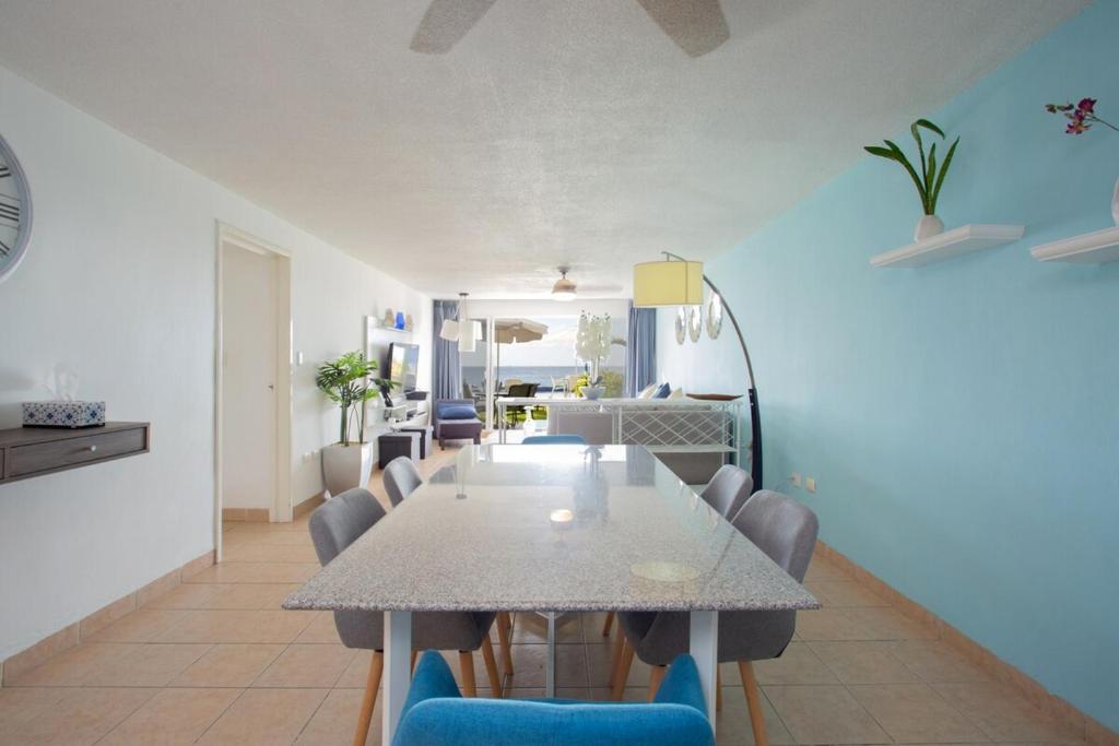 Oceanfront Escape Sunset Views and Caribbean Breeze - 5