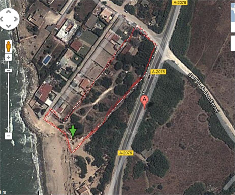 En Finca Las Dunas dos Chalets con jacuzzis en primera linea de playa , uno de 4 dormitorios y otro de 2 dormitorios, Llama al Seiscientos veintisiete Cuatrocientos diecisiete Trescientos noventa y ocho - 2