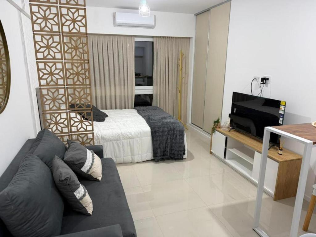 Brand-New Boutique Apartment on Paseo Bolivar - 2