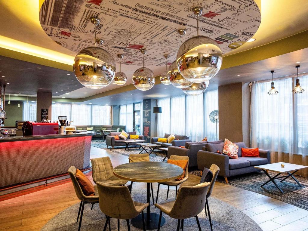 Bar/lounge