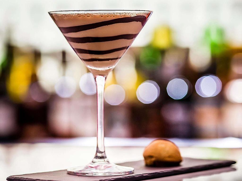 Bar/lounge