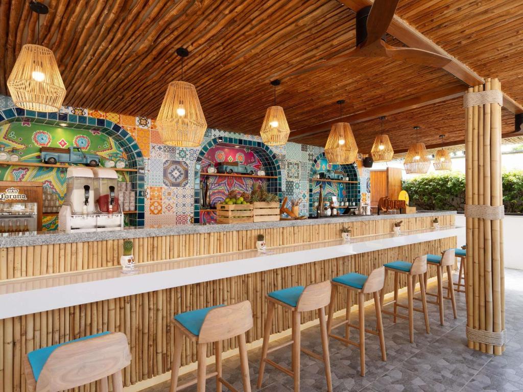 Bar/lounge