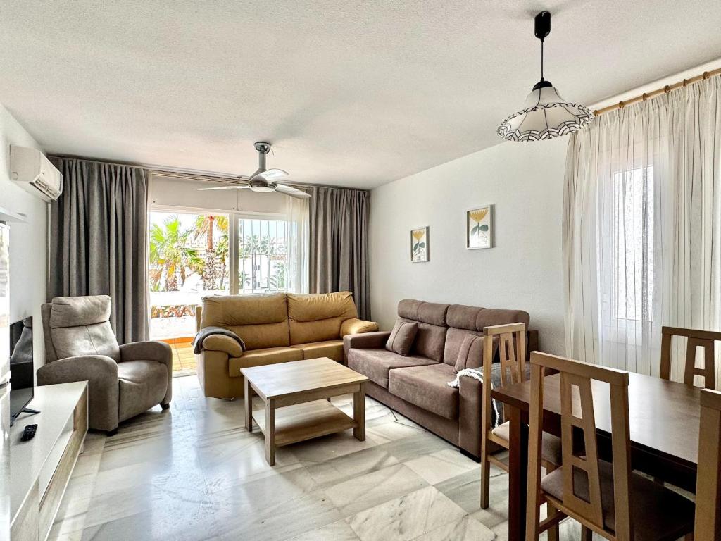 Chic Almerian Apartment with Pool for 4 - 3