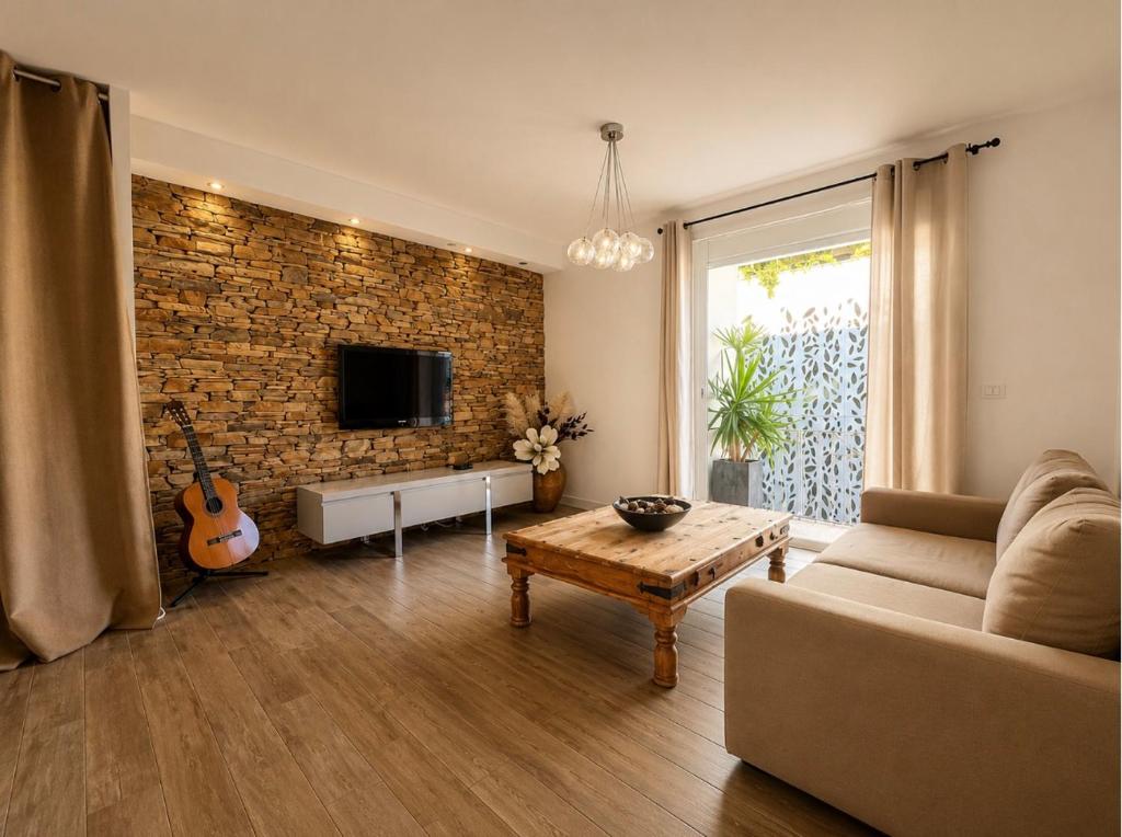 Appartement de charme avec terrasse Centre Porto-Vecchio - 2