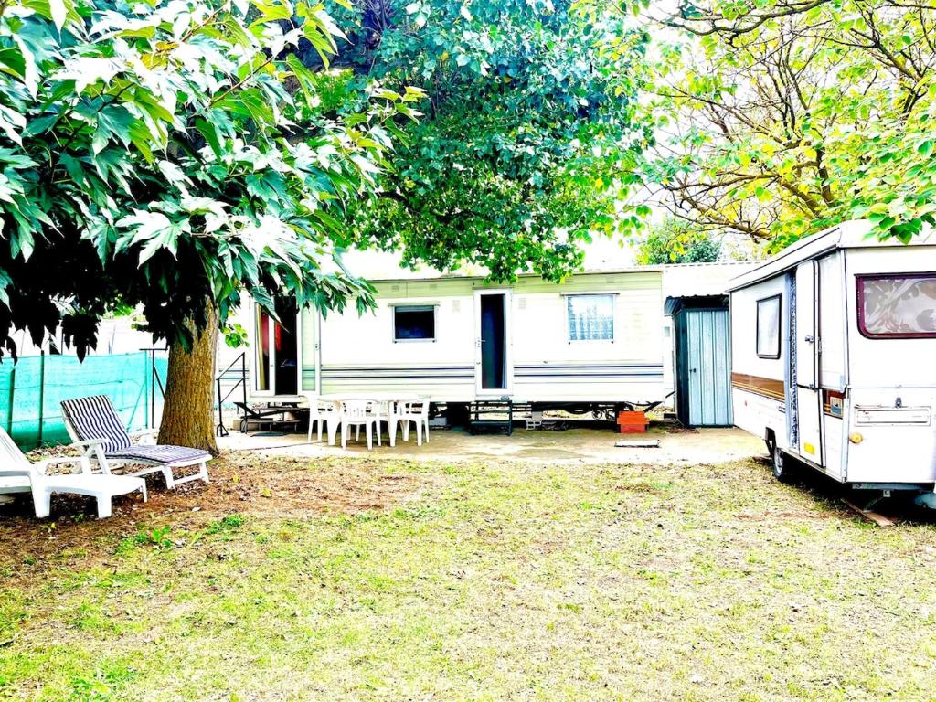 Private land 100 meters from the beaches of Vias - 4