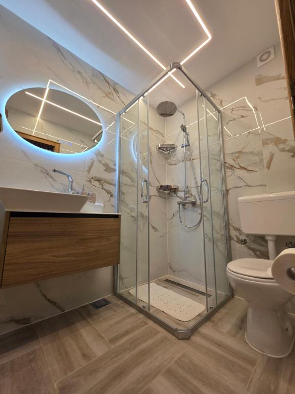Apartmani Central 6 & Free Parking - 4