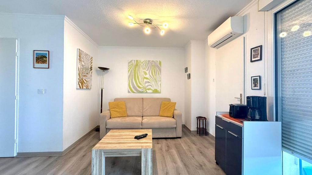 Appartement F2 à Fréjus avec terrasse et parking - 2