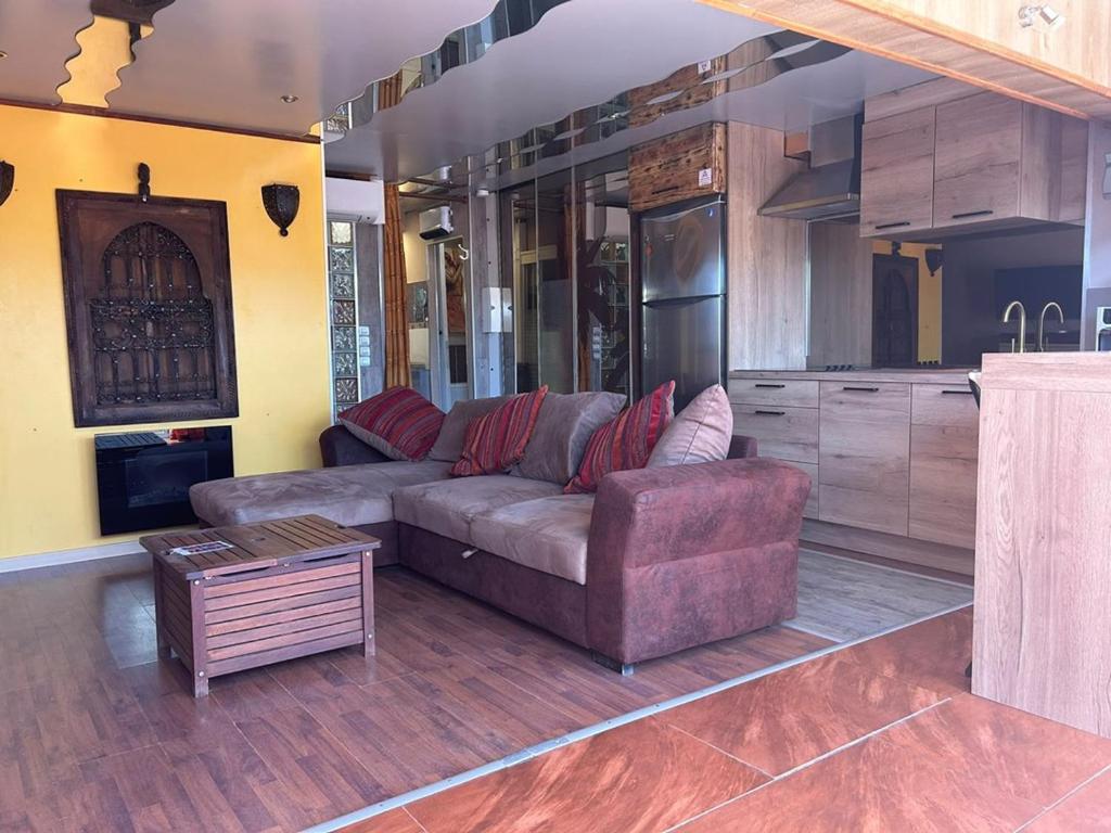 Villa climatisée 35m² avec terrasse, Capacité 2-4 pers., Parking - FR-1-867-5 - 4