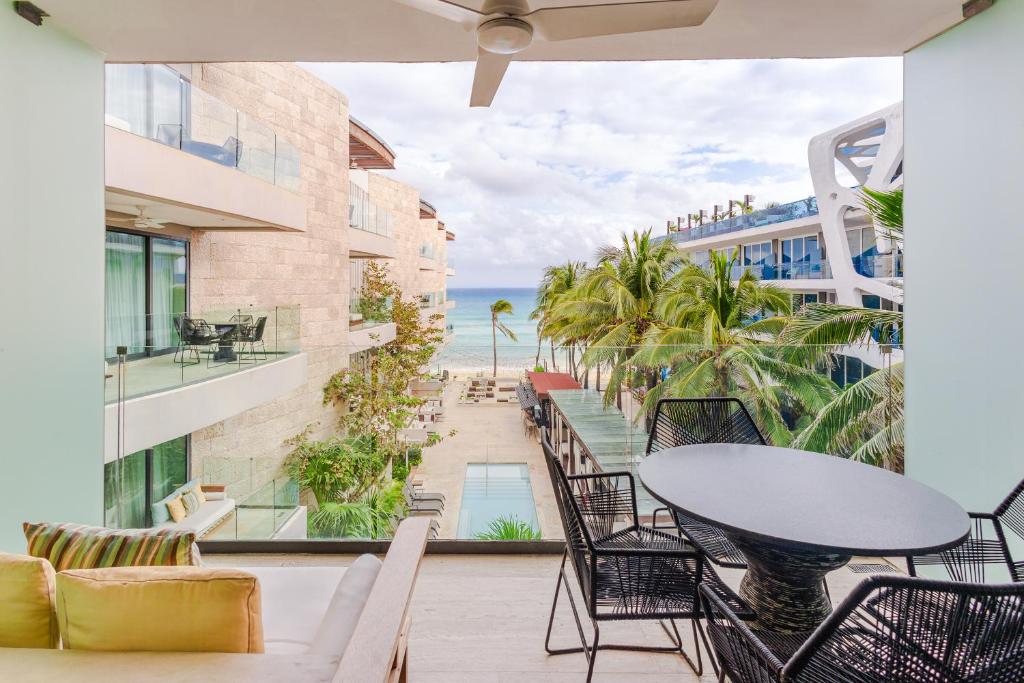 Hyatt Centric Playa Del Carmen