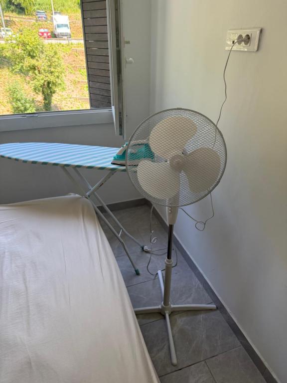 Apparently 2 bedrooms - 3