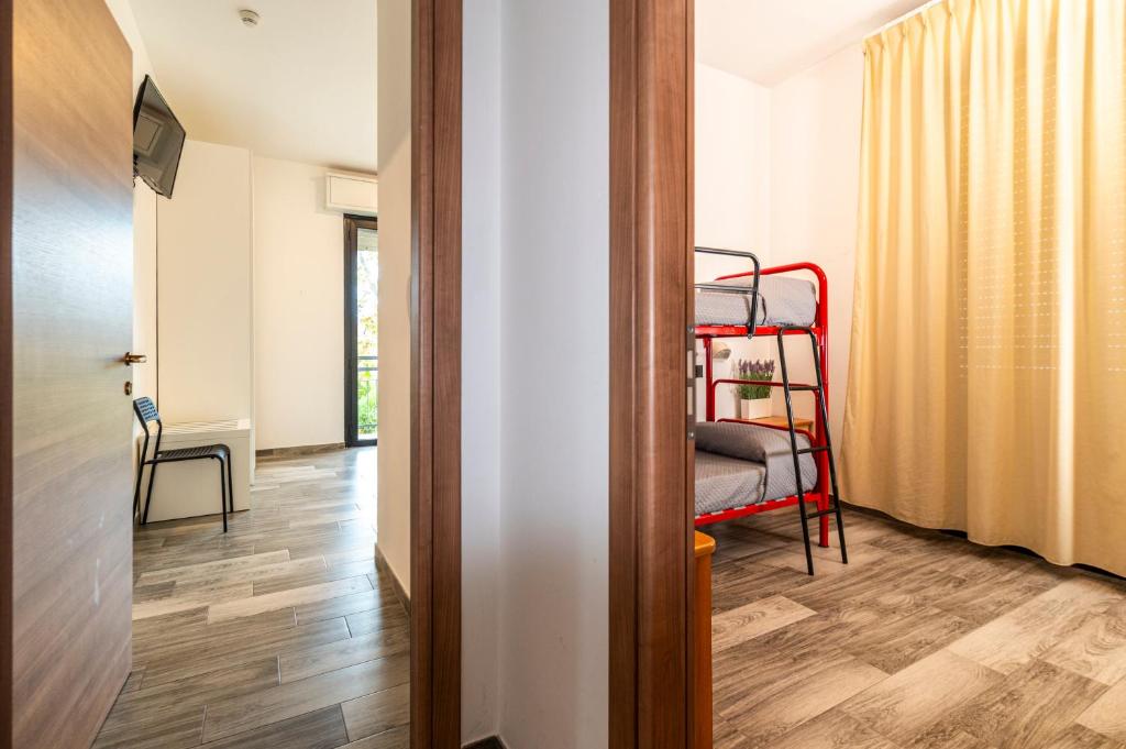 Vinsea Hotel - 3