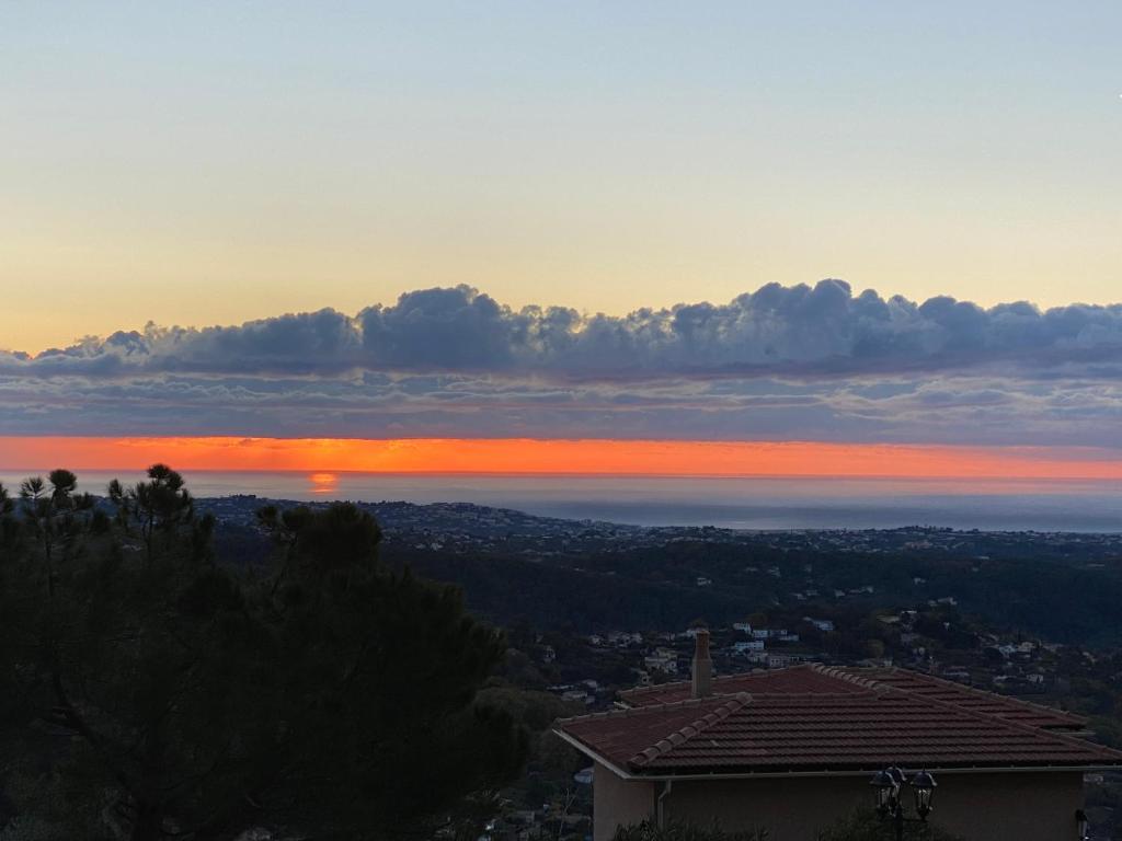 Villa D'Azur - 4