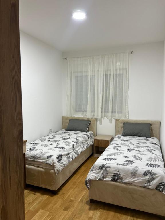Stan na dan Podgorica - 3
