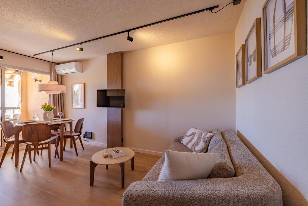 Azurea - Sea view apartment near beach and pools - 4
