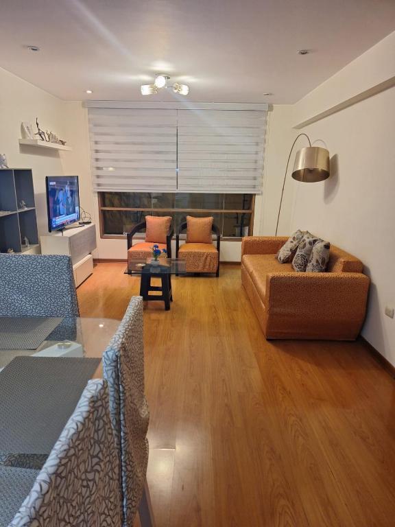 Entire apartment, Surco - Comfortable and conveniently located - 2