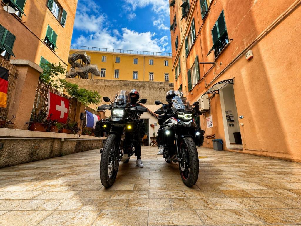 Guest House Virginia's Rooms-Private free Parking and Top Carignano District - 5