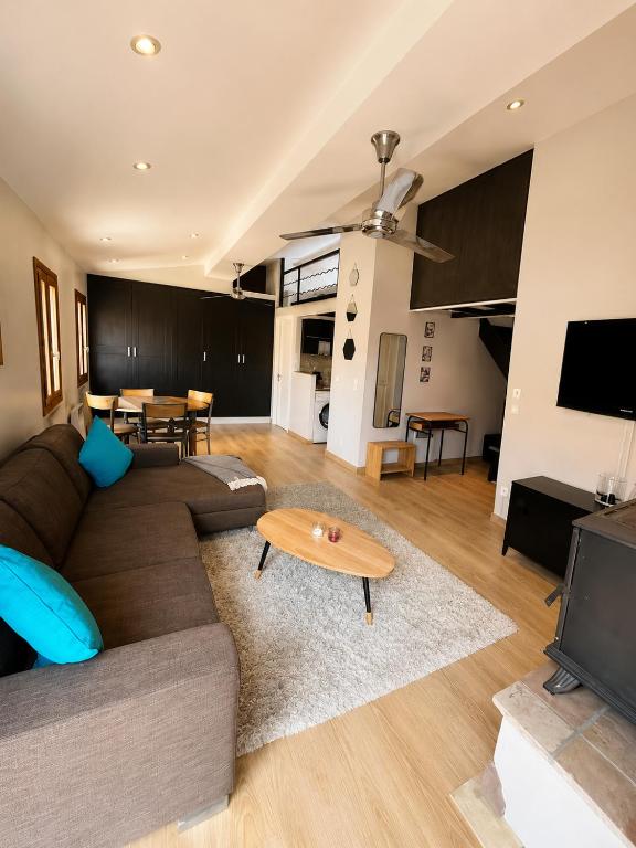 Appartement lumineux vue mer calme au cœur du viel Antibes clim neuve - 3