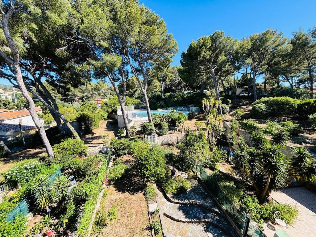 T3 Les Sablettes Piscine, Parking à 250 m de la plage - 1