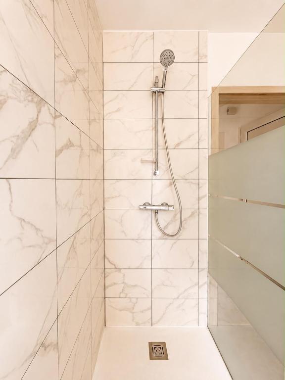 By FLB Property - La Suite Opale - 3