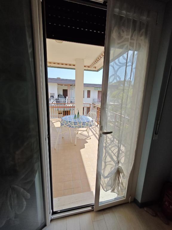 R 39 - Trilocale con ampio terrazzo - 4