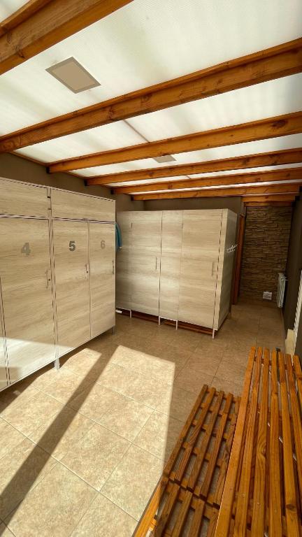Las Nubes Piscina interior y exterior - 5
