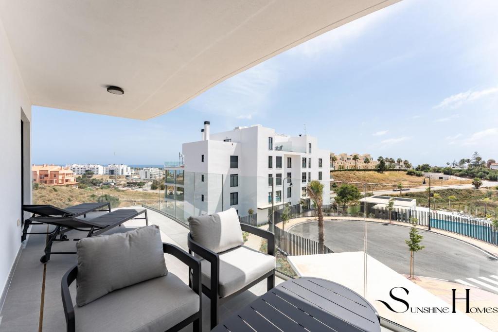 Peaceful Getaway Near Beach & Golf REF076 - 1