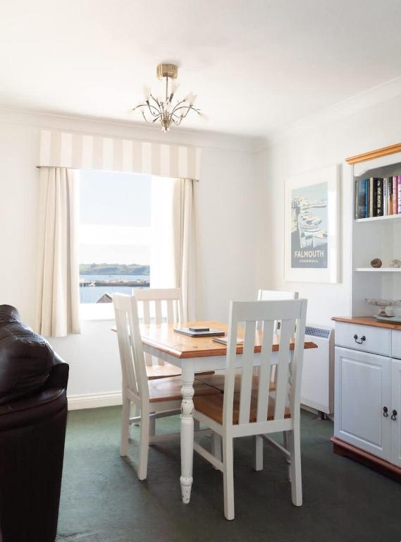 Eagles Nest Townhouse, Falmouth photo 6