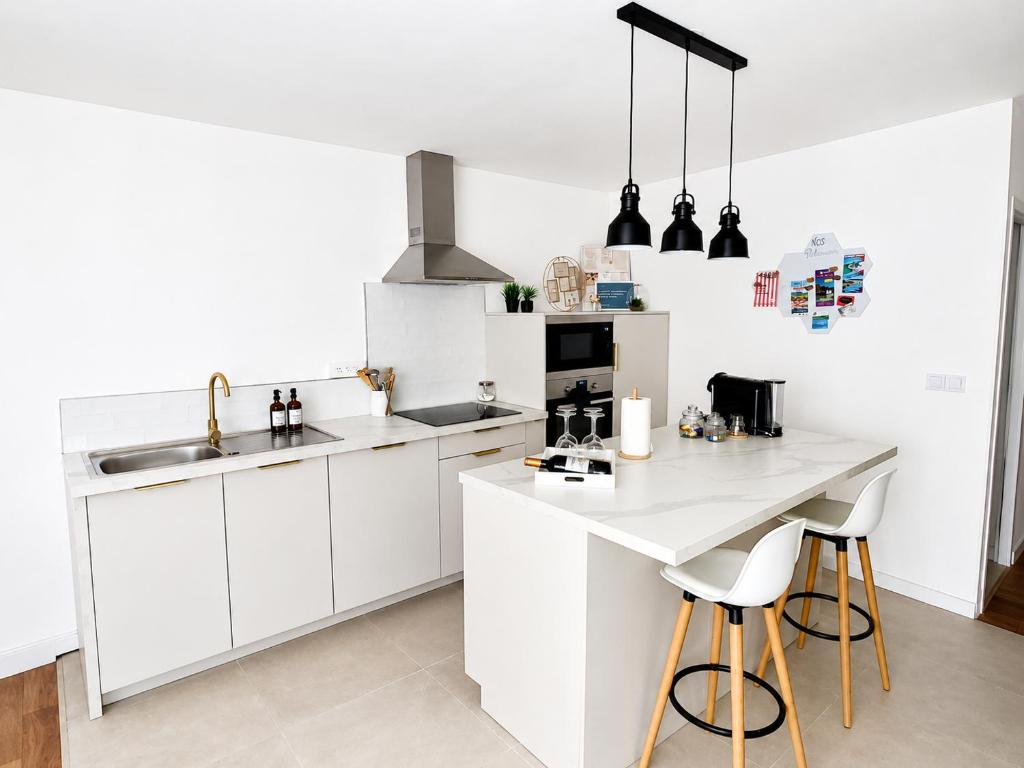 Loustalot - Appartement lumineux 3 chambres - Parking Gratuit - 4