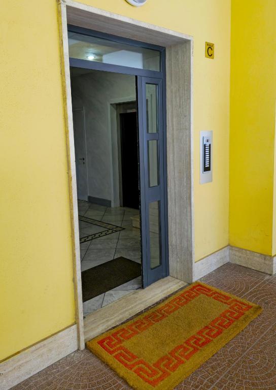 Ostia on the Beach Apartment Roma - 5