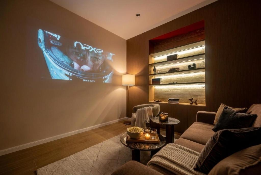 Home cinema - Walking distance to Monaco - Wi-Fi - AC - 2