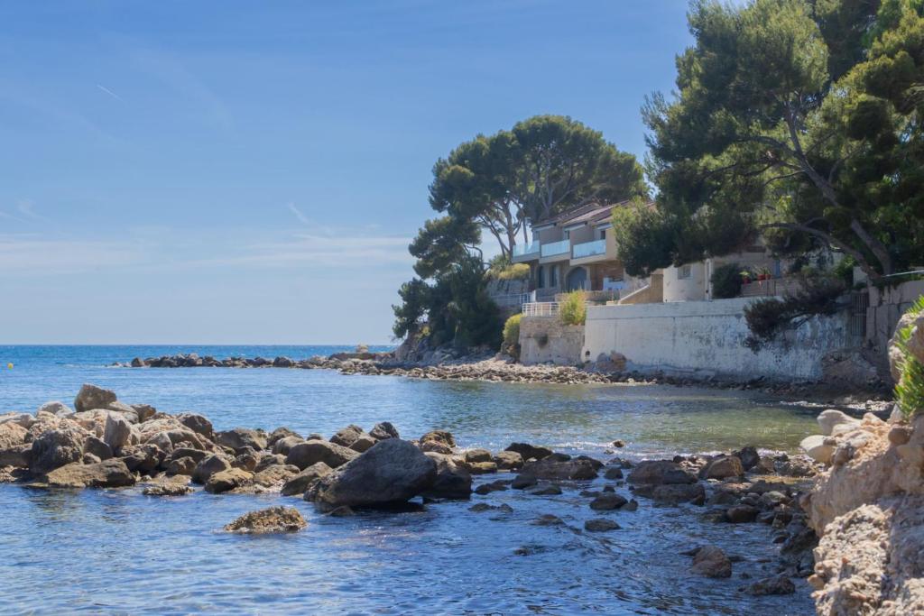 Studio Duplex Bandol Vue Mer Terrasse & Parking - 2