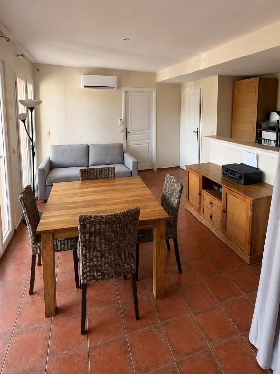 L'Instant Riviera T2 climatisé avec parking à Sainte-Maxime - 3