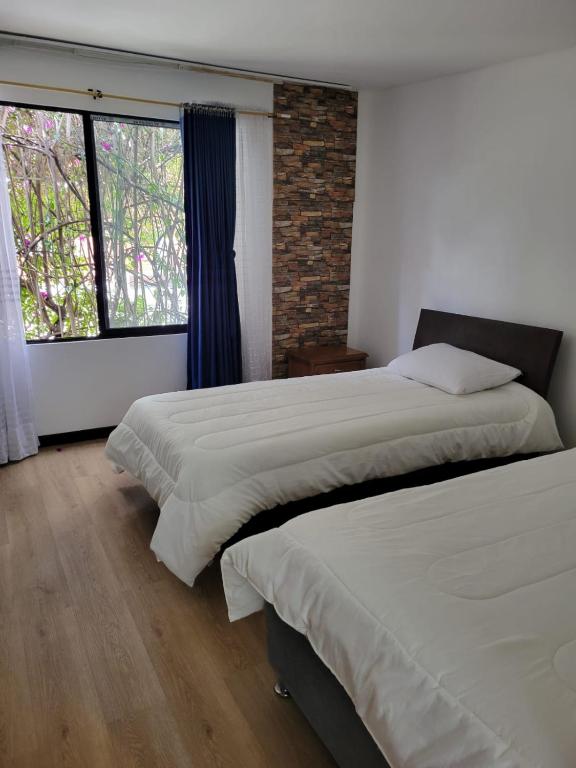 Loft cómodo en La Esmeralda ,Simón Bolívar, Vive Claro con cocina y baño privado - 1