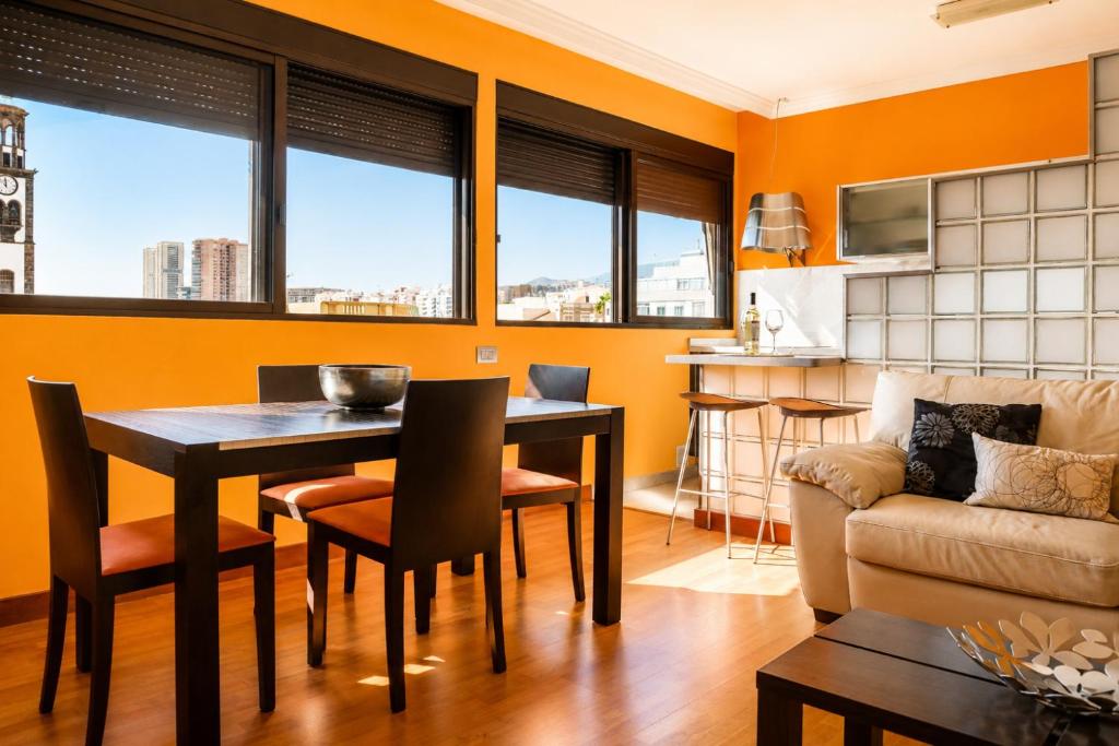 City Center Modern Apartment - 4