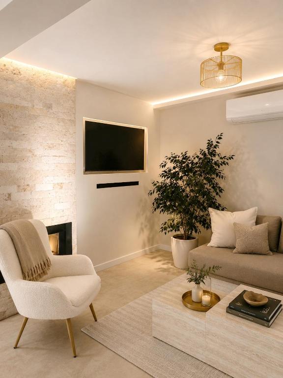 LUXIA PRIVATE ESTATE Sauna & Pool x Jacuzzi with Fireplace outdoor lounge - 2