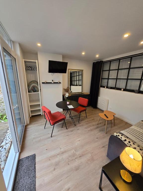 Studio et Terrasse ensoleillée - Plage de Malo les bains à 1 min - 4