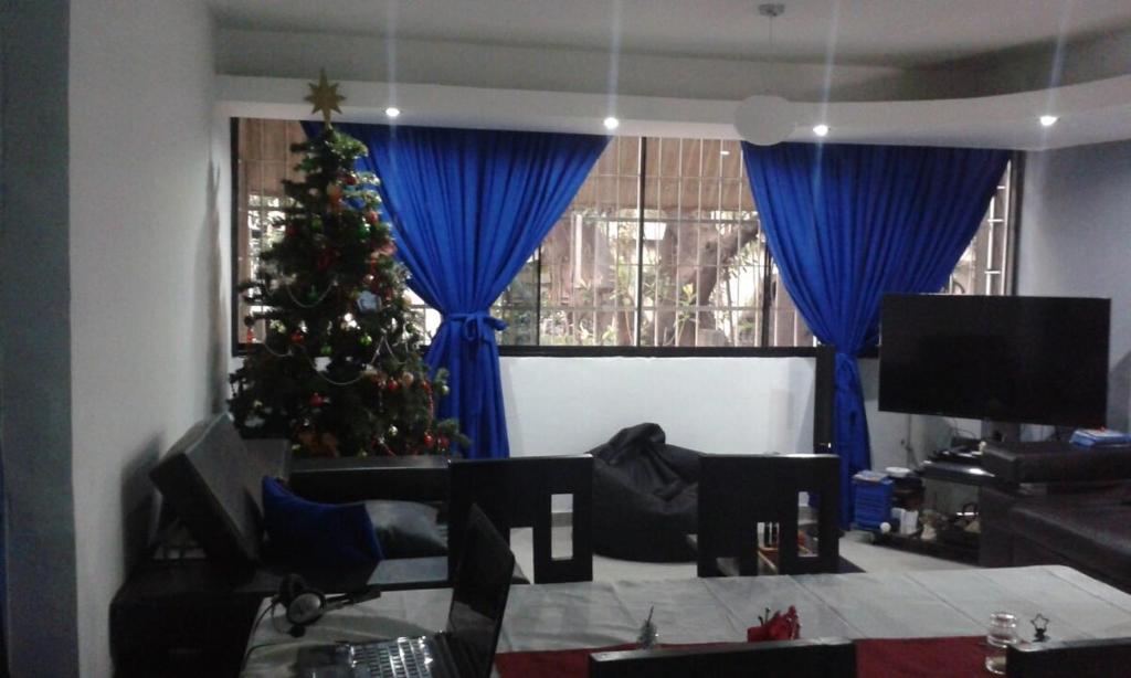 Sabana Grande - Metro - 2 Bedrooms - Wi-Fi - 24-hour water - 2
