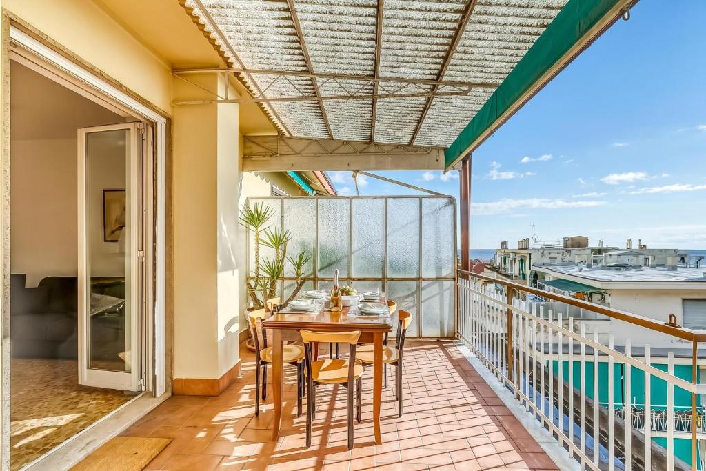 Penthouse Vista Mare E Monti Centro Sr - Happy Rentals - 2