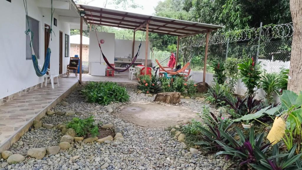 Hostal Rojoyale capurgana - 2