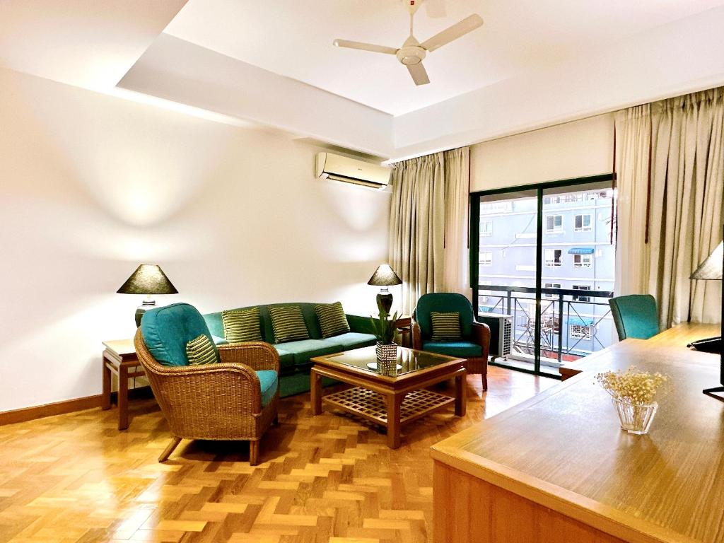 Exterior view, Mercure Yangon Kaba Aye in Yangon