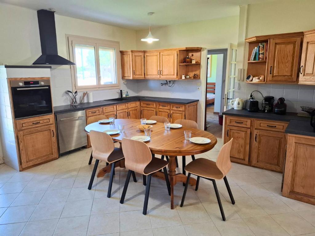 Villa Mangareva - Piscine, Clim, 4 chambres & Wifi - 2
