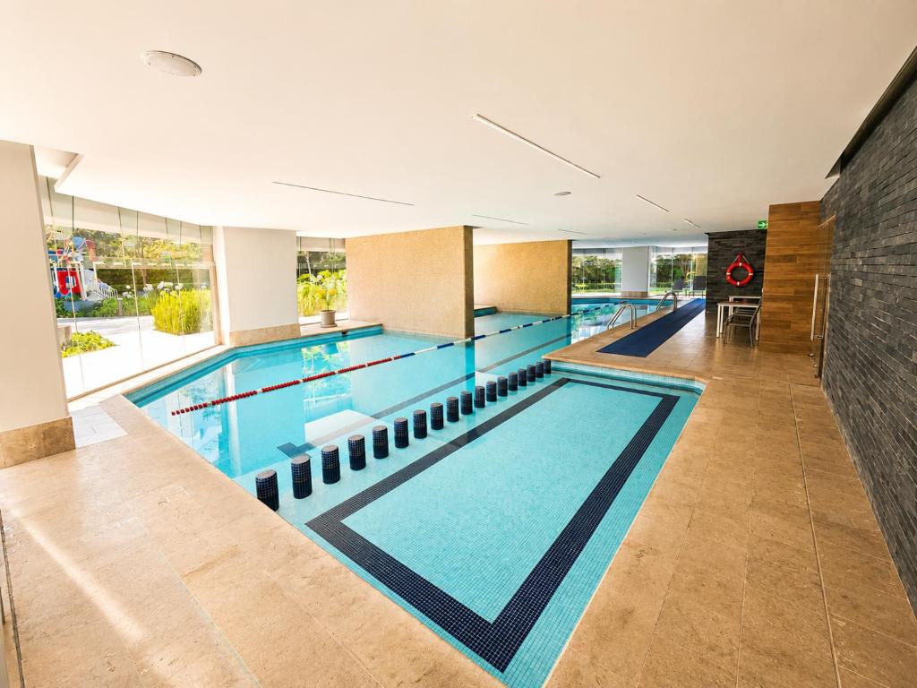 FIFA World Cup Hi-Rise w Indoor Pool & Hot tub - 5