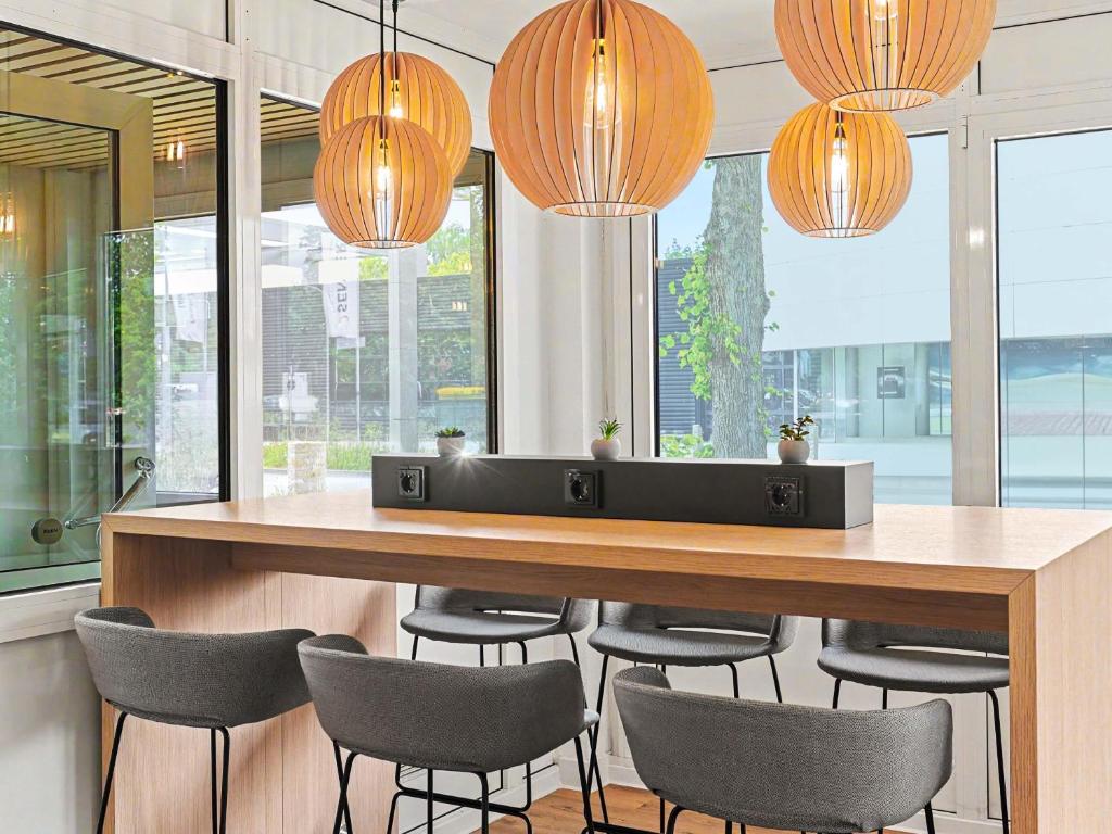 Restaurant, Luebeck City Sued in Lubeck