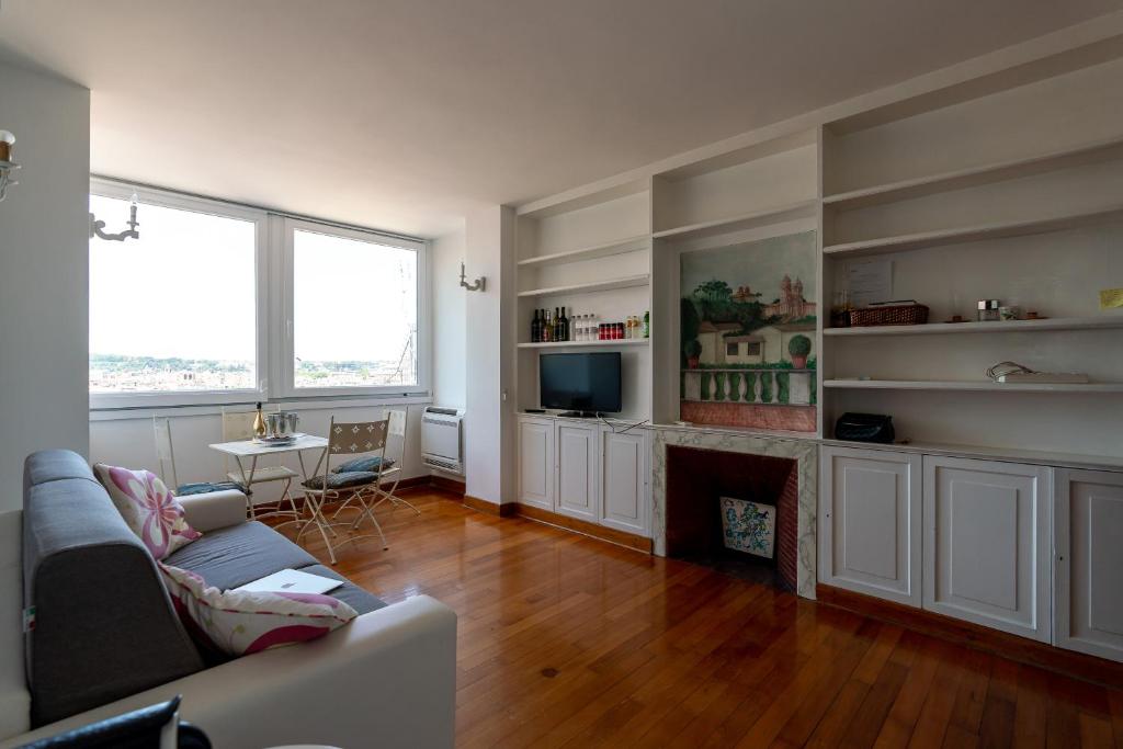 Sistina Palace Penthouse - 3