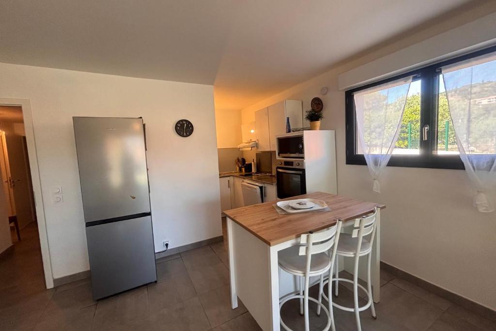 Apartment with garden in Saint-Raphaël - 4