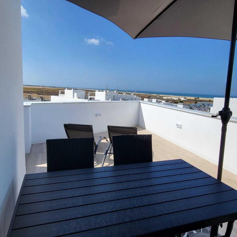 Apartamento con Vistas al Mar y Rooftop privado F4 - 2