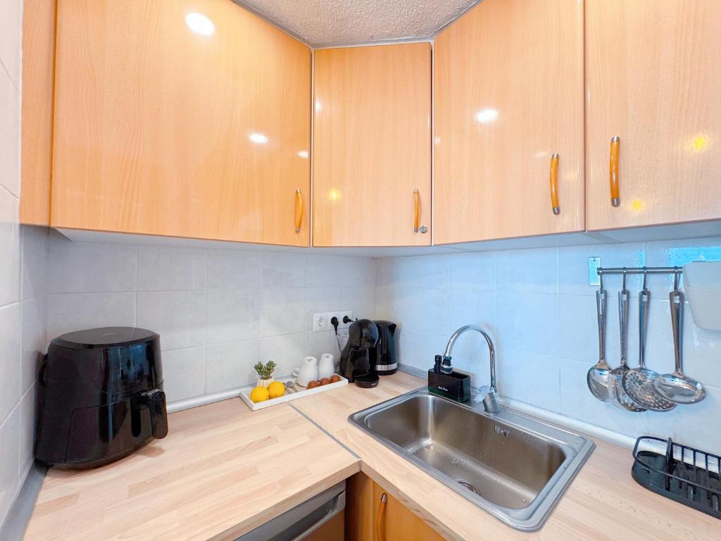 Sea View Puerto Marina - 1-bedroom apartment with balcony - 4